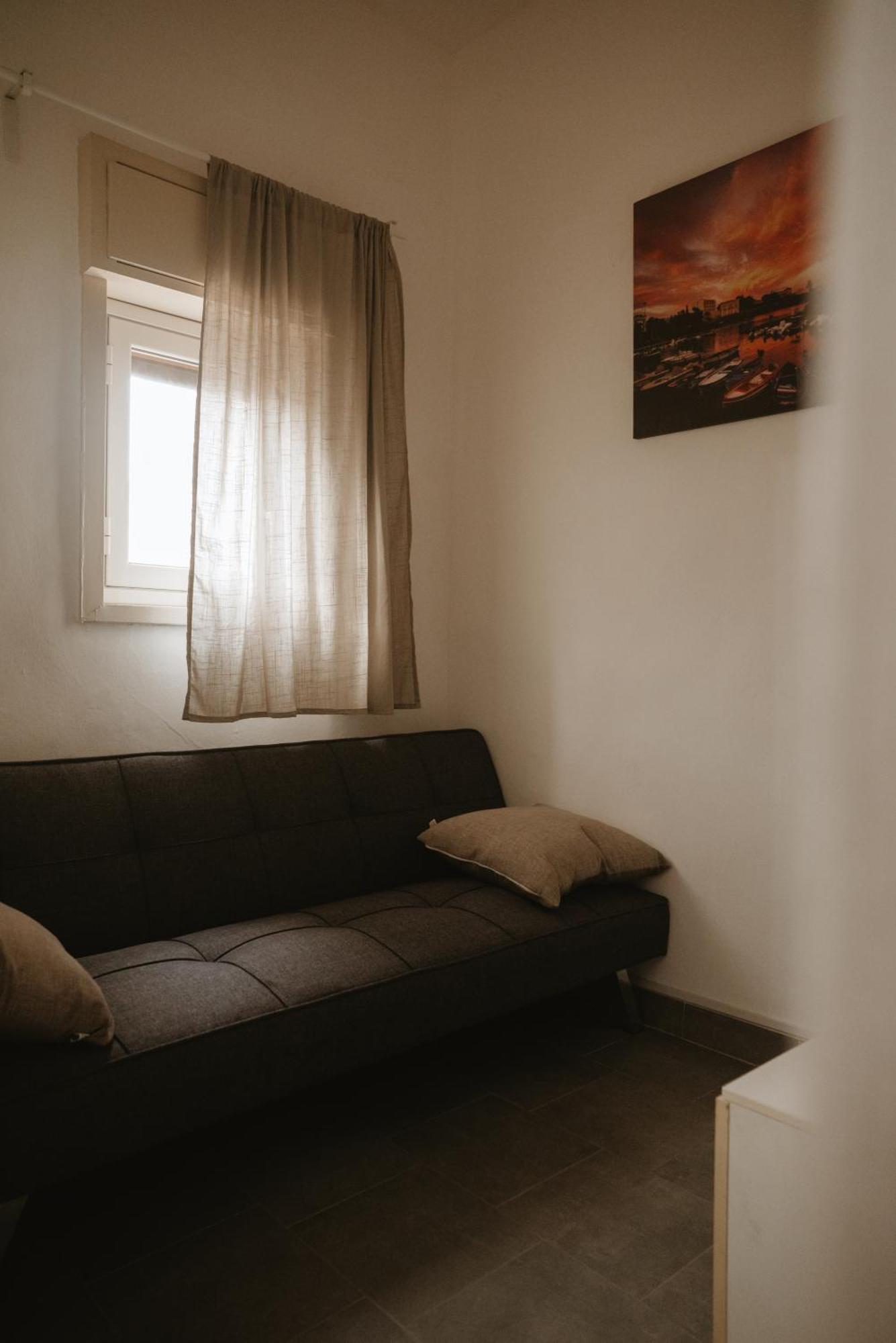 Home Luca Катания Экстерьер фото
